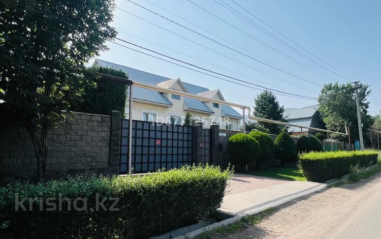 Отдельный дом · 6 комнат · 260 м² · 14 сот., По Абая 54 за 125 млн 〒 в Бельбулаке (Мичурино) — фото 44