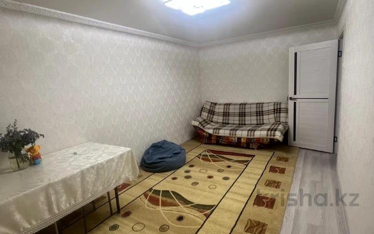 2-комнатная квартира · 50 м² · 9/9 этаж, Братьев Жубановых за 13.5 млн ₸ в Актобе — фото 2