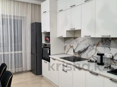 3-комнатная квартира · 88 м² · 8/10 этаж, мкр Юго-Восток, Муканова 53/8 за 48 млн 〒 в Караганде, Казыбек би р-н