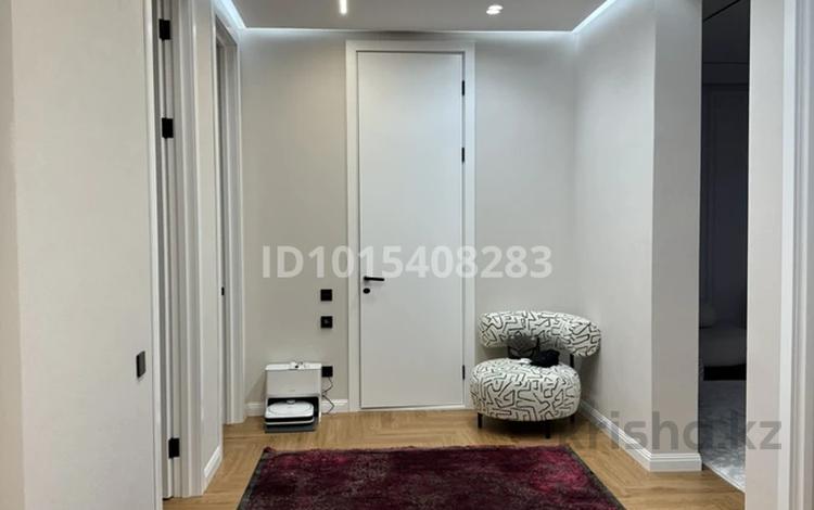 3-комнатная квартира · 102 м² · 2/12 этаж, Толе би 52 за 142 млн ₸ в Астане, Нура р-н — фото 2