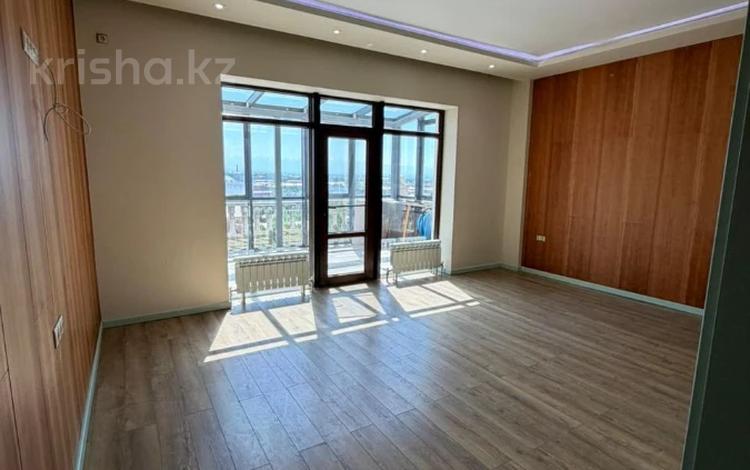 4-бөлмелі пәтер · 210 м² · 8/8 қабат, Дулати, бағасы: 112 млн ₸ в Шымкенте, Аль-Фарабийский р-н — фото 11