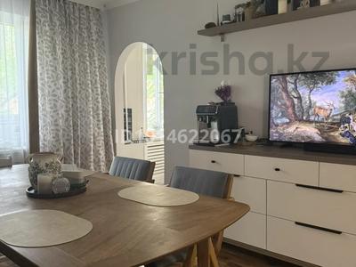 4-бөлмелі пәтер · 86 м² · 3/5 қабат, Байтурсынова 2 — Макатаева, бағасы: 82 млн ₸ в Алматы, Алмалинский р-н