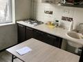 3-комнатная квартира · 58 м² · 4/5 этаж, мкр Айнабулак-3 111 за 300 000 ₸ в Алматы, Жетысуский р-н — фото 2