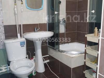 1-комнатная квартира · 46 м² · 5/5 этаж, Майкудук, Восток 2 — ТД Ануар за 10 000 ₸ в Караганде, Алихана Бокейханова р-н