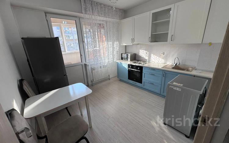 1-комнатная квартира · 50 м² · 7/9 этаж, мкр Атырау, Мкр. Атырау 158/9 — Халык Арена за 200 000 ₸ в Алматы, Медеуский р-н — фото 12