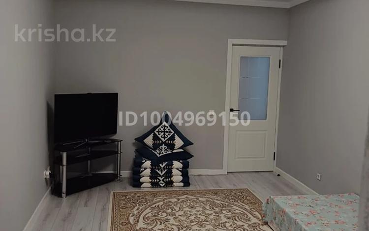 2-бөлмелі пәтер · 57.2 м² · 4/5 қабат, мкр Нурсая, Мкрн Нурсая 1/5, бағасы: 23 млн ₸ в Атырау — фото 2
