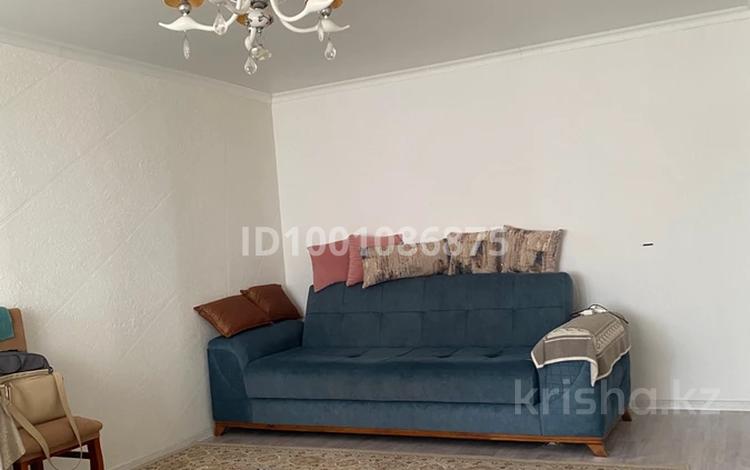 3-бөлмелі пәтер · 72 м² · 4/5 қабат, Улыкпан Абдрахманова 34 — Б/з Нурасыл, ресторан Ансар, муз школа, бағасы: 18.5 млн ₸ в Кульсары — фото 2