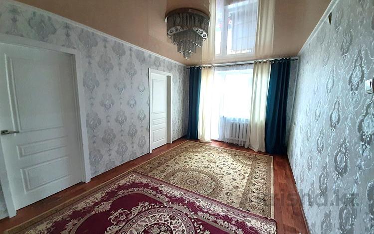 3-комнатная квартира · 48.4 м² · 5/5 этаж, пр. Мира за 8 млн ₸ в Темиртау — фото 4