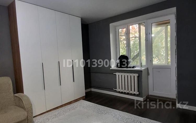 1-бөлмелі пәтер · 35 м² · 3/4 қабат, Жарокова 190, бағасы: 220 000 ₸ в Алматы, Бостандыкский р-н — фото 2