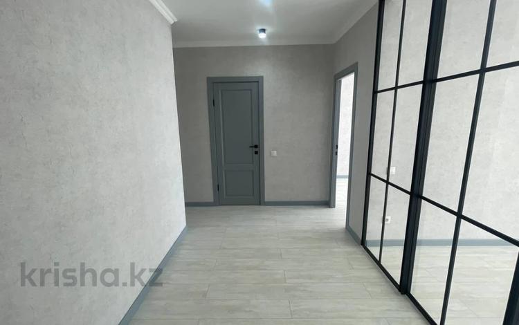 2-бөлмелі пәтер, 60 м², 4/4 қабат, Красина 8В, бағасы: 24 млн 〒 в Усть-Каменогорске — фото 11