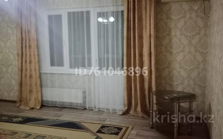 2-бөлмелі пәтер · 64 м² · 5/6 қабат, мкр Кокжиек 31, бағасы: 28.5 млн ₸ в Алматы, Жетысуский р-н — фото 3