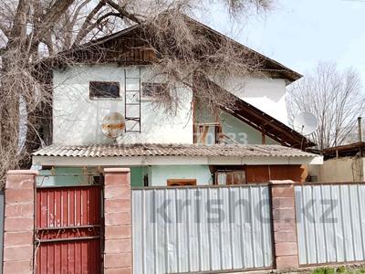 3-комнатная квартира · 46 м² · 2/2 этаж, Шарипова 58 за 3.5 млн 〒 в Унгуртасе