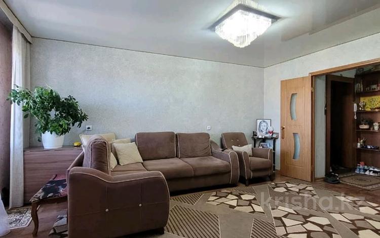 3-комнатная квартира · 61 м² · 5/5 этаж, Иртышская за 23 млн ₸ в Семее — фото 2