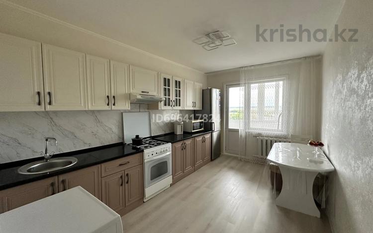 3-комнатная квартира · 80 м² · 3/5 этаж, Боровская 111 за 26 млн ₸ в Щучинске — фото 4