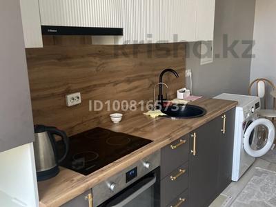 2-комнатная квартира · 67 м² · 3/15 этаж, 17-й мкр, ​17-й микрорайон 6 за 35 млн 〒 в Актау