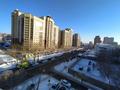 3-комнатная квартира, 130 м², 5/6 этаж, Валиханова за 37 млн 〒 в Астане, р-н Байконур — фото 12