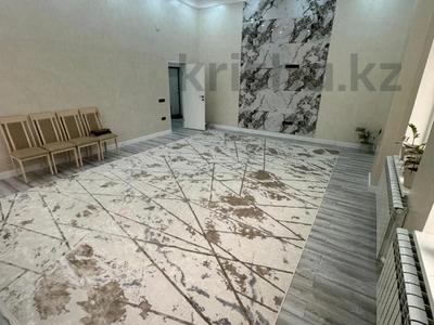 4-комнатная квартира · 139 м² · 2/12 этаж, 17-й мкр 112 за 49 млн 〒 в Актау