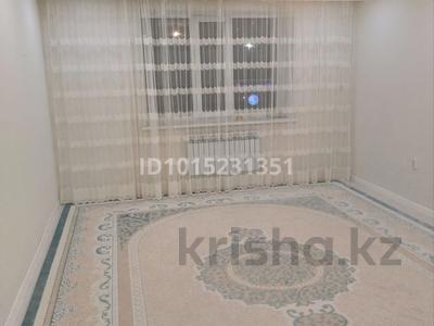 2-бөлмелі пәтер · 63.5 м² · 3/5 қабат, Алтын орда ш/а. 338 — Рядом школа садик магазины остановка, бағасы: 210 000 ₸ в Актобе, мкр. Алтын орда