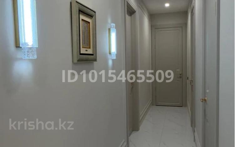4-комнатная квартира · 134 м² · 8/22 этаж, Акмешит 1/1 за 250 млн ₸ в Астане, Есильский р-н — фото 2