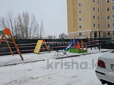 4-комнатная квартира · 144 м² · 4/5 этаж, Даулеткерей за 40 млн 〒 в Астане, р-н Байконур