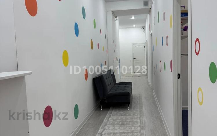 Свободное назначение · 200 м² за 120 млн ₸ в Актау, 18-й мкр  — фото 2