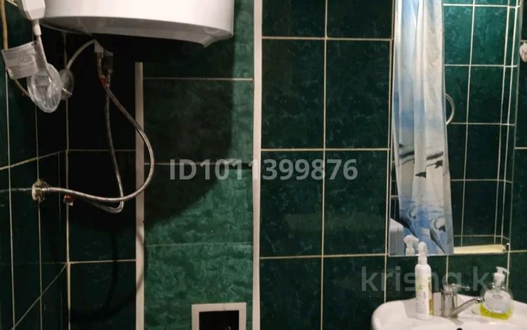 3-бөлмелі пәтер · 57 м² · 3/5 қабат, Кажымукан 47, бағасы: 130 000 ₸ в  — фото 2