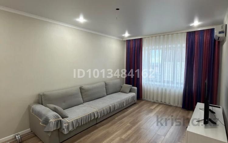 2-бөлмелі пәтер · 60 м² · 6/9 қабат, Юго-Восток ш/а., Муканова 82 — Муканова, бағасы: 32 млн ₸ в Караганде, Казыбек би р-н — фото 2