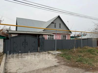 Отдельный дом · 4 комнаты · 100 м² · 6 сот., мкр Ынтымак 3 — Мусаева Аль Фараби за 35 млн 〒 в Алатау