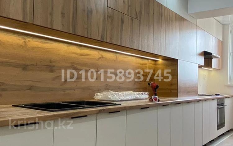 4-бөлмелі пәтер · 92 м² · 4/5 қабат, Центральный ш/а., Сырым Датова 15, бағасы: 30.5 млн ₸ в Атырау, мкр Центральный — фото 2