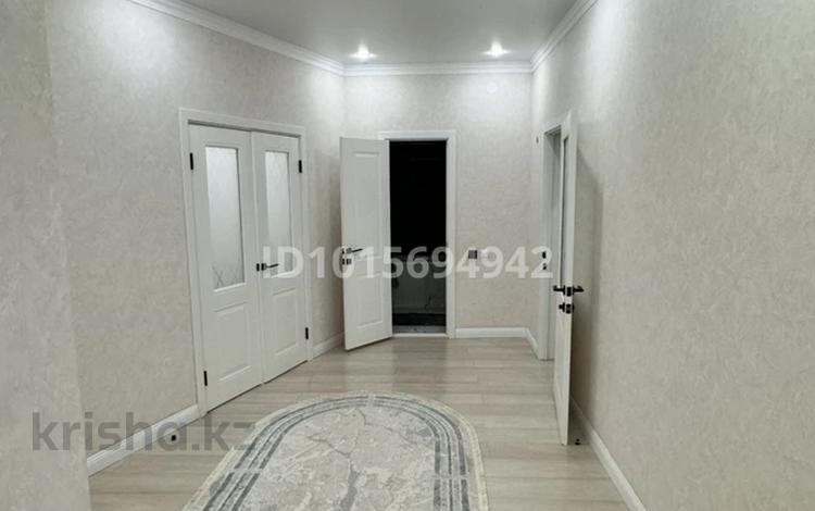 2-комнатная квартира · 74 м² · 1/5 этаж, мкр. Алтын орда 53 г за 29 млн ₸ в Актобе — фото 2