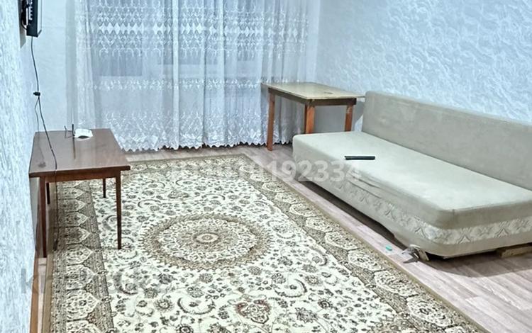 2-бөлмелі пәтер · 45.5 м² · 2/5 қабат, Женис 13, бағасы: 14 млн ₸ в Жезказгане — фото 2
