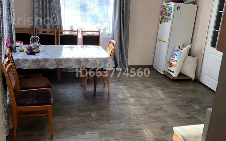 Часть дома · 4 комнаты · 80 м² · 3 сот., Нефтебаза 14/2 за 18 млн ₸ в Уральске — фото 2