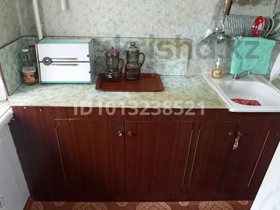 1-бөлмелі пәтер · 30.5 м² · 2/5 қабат, 3 мкр 12 — Возле лет сада "Ромашка" Рядом 14 школа, бағасы: 6.9 млн ₸ в Риддере