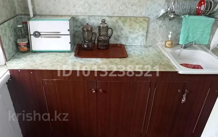 1-бөлмелі пәтер · 30.5 м² · 2/5 қабат, 3 мкр 12 — Возле дет.сада "Ромашка" Рядом 14 школа, бағасы: 6.9 млн ₸ в Риддере — фото 2