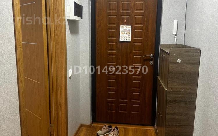 1-комнатная квартира · 40 м² · 12 этаж, мкр Акбулак, Байтерекова 109 за 195 000 ₸ в Алматы, Алатауский р-н — фото 2