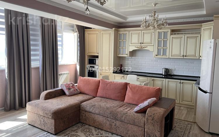2-комнатная квартира · 80 м² · 19/20 этаж, 17-й мкр 5 за 290 000 ₸ в Актау — фото 2