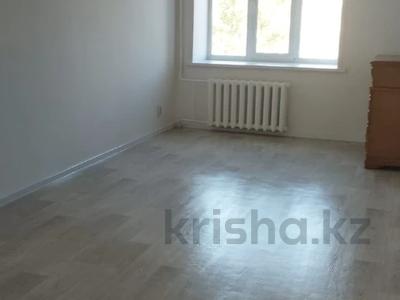 3-комнатная квартира · 75.3 м² · 6/9 этаж, Гагарина за 29.4 млн 〒 в Уральске