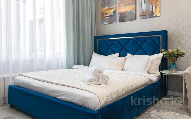 2-комнатная квартира · 72 м² · 9/9 этаж, Туркестана 16/4 за 20 000 ₸ в Астане, Есильский р-н — фото 2