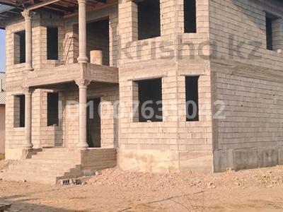 Отдельный дом · 8 комнат · 350 м² · 120 сот., Астанага 10 жыл 90 за 38 млн 〒 в Туркестане