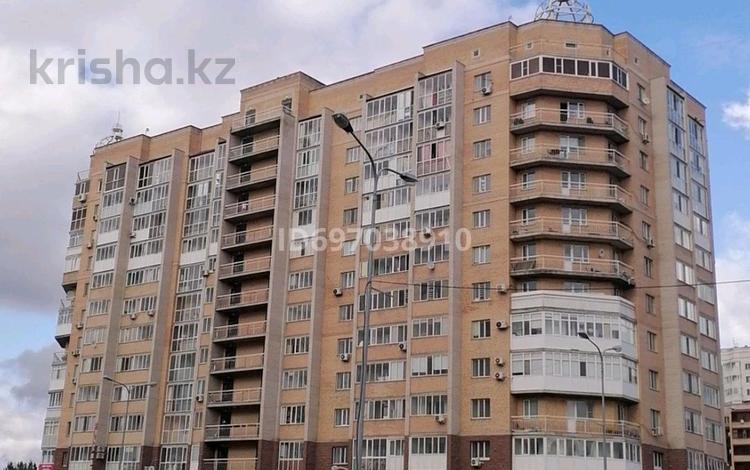 4-комнатная квартира, 137 м², 5/12 этаж, Айнаколь 60 — Ул.Айнаколь угол ул.Магжан Жумабаев