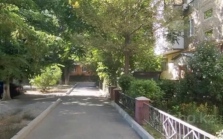 2-комнатная квартира · 46 м² · 2/5 этаж, мкр Акбулак 10 за 12 млн ₸ в Таразе — фото 2