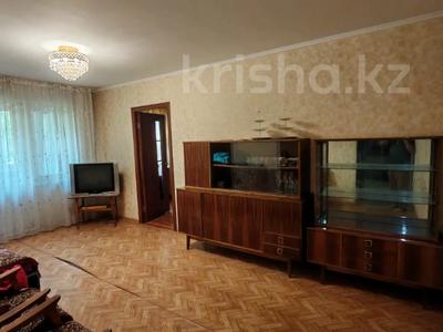 3-комнатная квартира · 57.2 м² · 4/5 этаж, мкр Новый Город, Ержанова 55 за 20 млн ₸ в Караганде, Казыбек би р-н