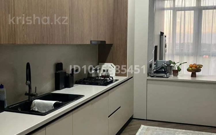 2-комнатная квартира · 92 м² · 6/10 этаж, мкр. Алтын орда 40в за 500 000 ₸ в Актобе — фото 2
