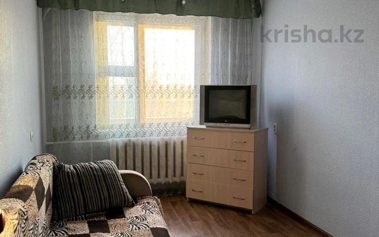 2-комнатная квартира, 48 м², 5/5 этаж помесячно, Абылайхана 41