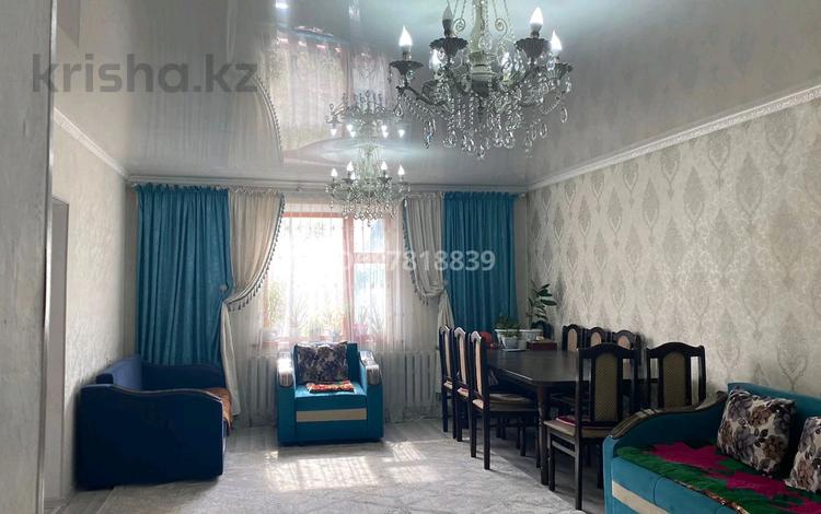 Отдельный дом · 3 комнаты · 90 м² · 11 сот., Центральный 1А — Дача Красный камень за 19 млн ₸ в Талдыкоргане — фото 2