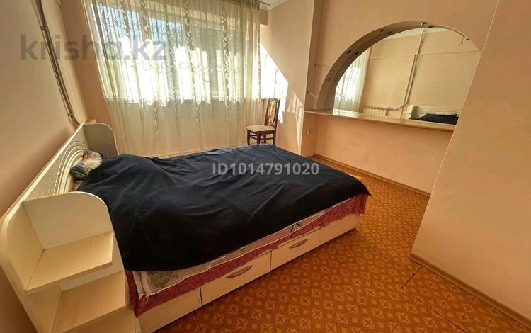 4 комнаты · 105 м² · 2 этаж, Розыбакиева 68 за 65 000 ₸ в Алматы, Алмалинский р-н — фото 2