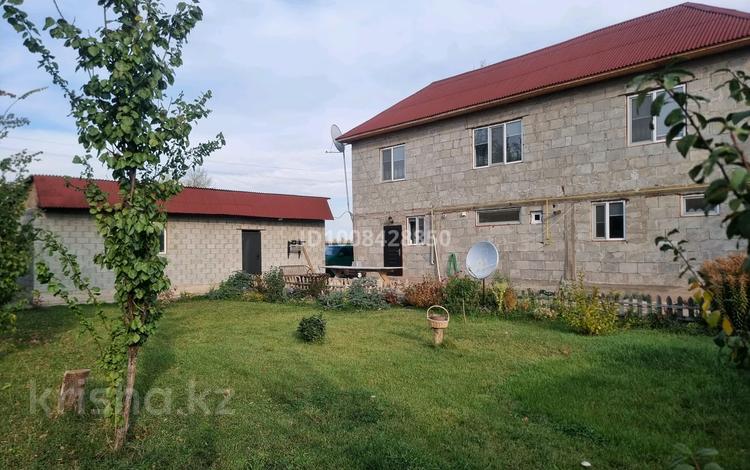 Отдельный дом · 4 комнаты · 180 м² · 10 сот., Наурыз 82 за 37 млн ₸ в  — фото 2