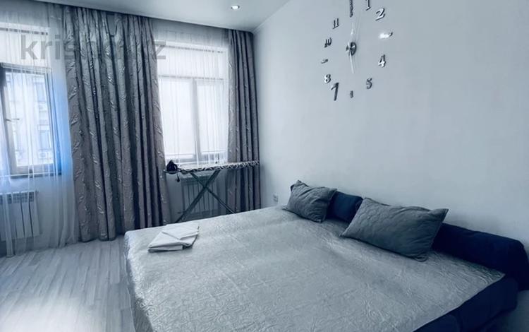 1-комнатная квартира · 60 м² · 5/11 этаж, 16-й мкр 57/2 за 2 500 ₸ в Актау — фото 2
