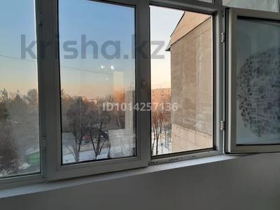 1-комнатная квартира · 33.9 м² · 5/5 этаж, мкр Алмагуль, Жарокова 296 — Альфараби за 250 000 ₸ в Алматы, Бостандыкский р-н