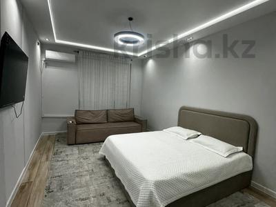 1-комнатная квартира · 50 м² · 5/16 этаж, Аргынбекова 18А за 20 000 ₸ в Шымкенте